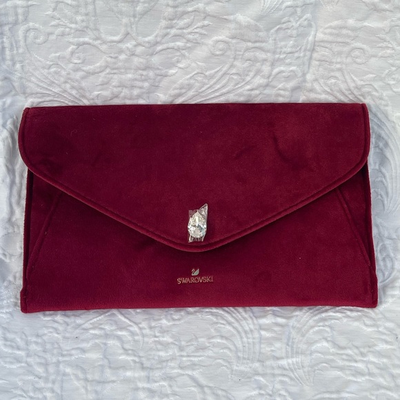 Swarovski Maroon velvet clutch with crystal accent NWOT - Picture 1 of 10